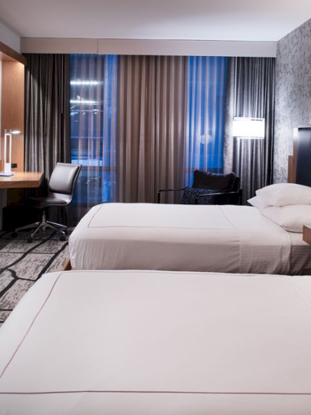 Whitelaw Hotel