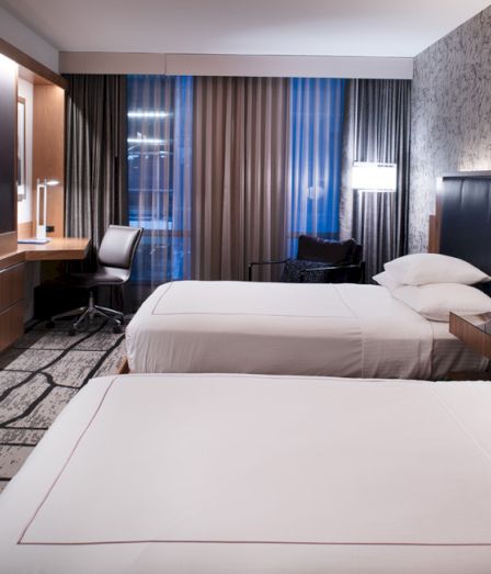 Whitelaw Hotel