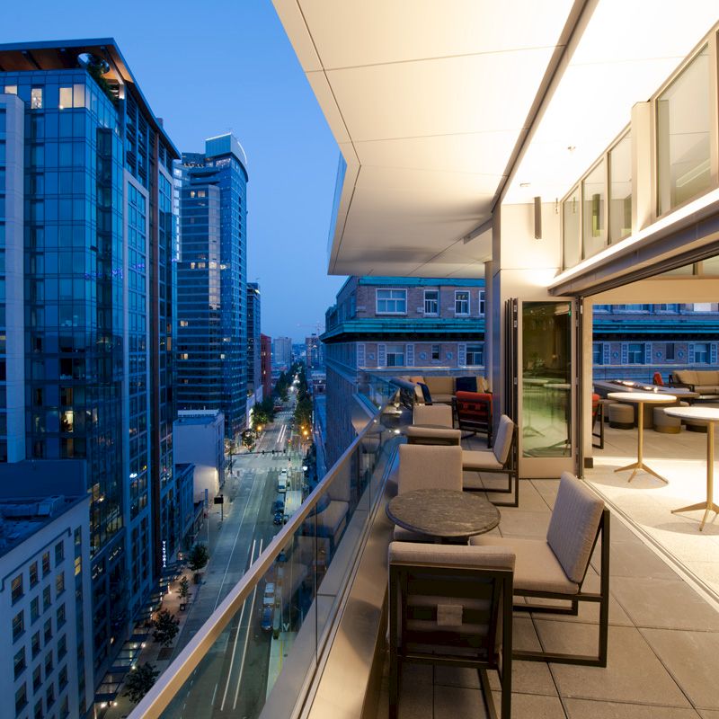 Whitelaw Hotel