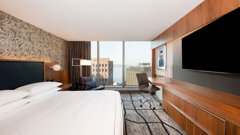 Whitelaw Hotel